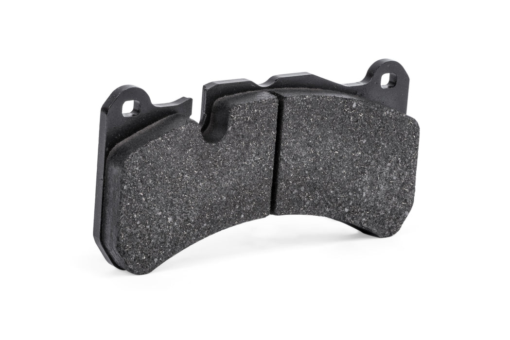 APR BRAKES (SET OF 4) - REPLACEMENT PADS - HIGH-PERFORMANCE STREET