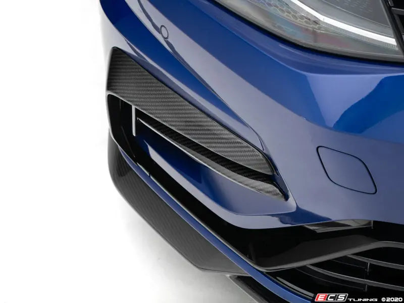 MK7.5 R Front Bumper Grille Flare Set - Carbon Fibre