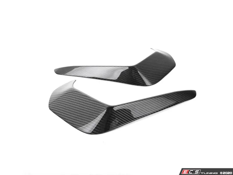 MK7.5 R Front Bumper Grille Flare Set - Carbon Fibre